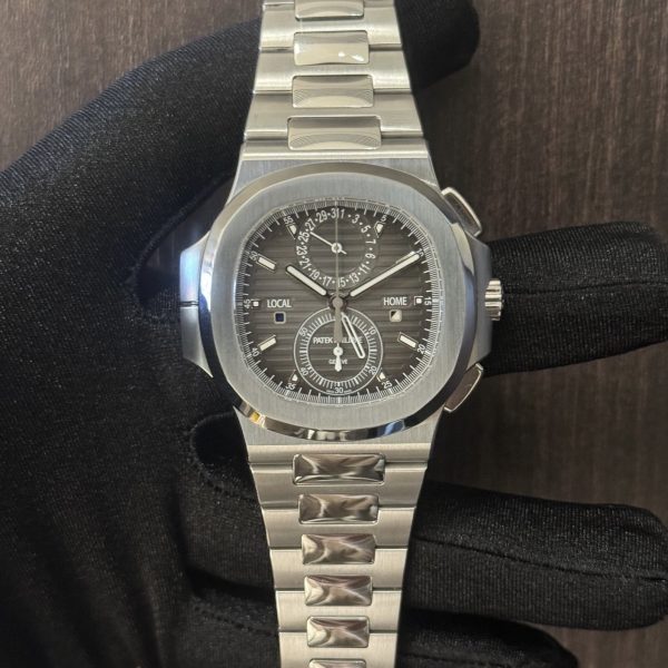 Patek Philippe Nautilus 5990/1A